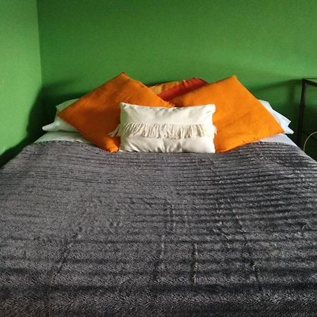 Triana Luck Apartment Севиля Екстериор снимка